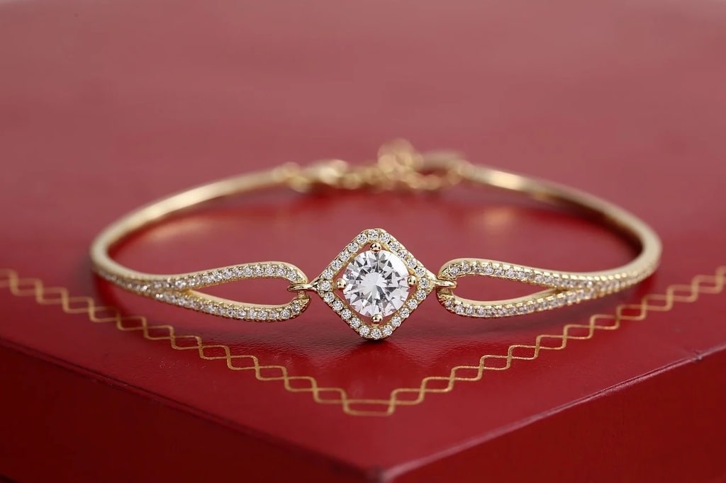 Tendances actuelles en bijoux pour femmes